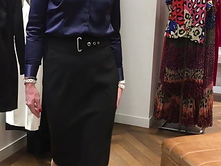 long, black pencil skirt